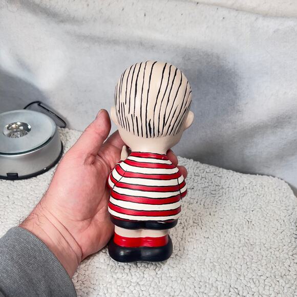 Peanuts Linus Vintage Hand Painted Ceramic RARE 1968 Shultz Charlie Brown - Picture 10 of 15